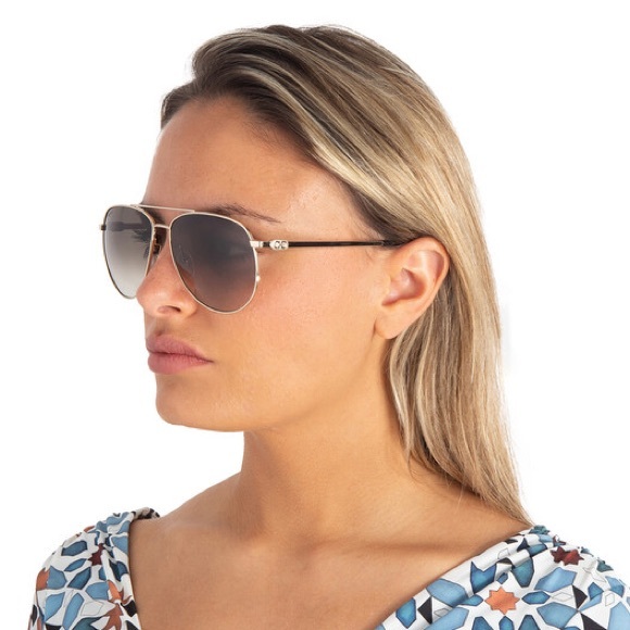 Salvatore Ferragamo 60mm Aviator sunglasses silver - Picture 1 of 13